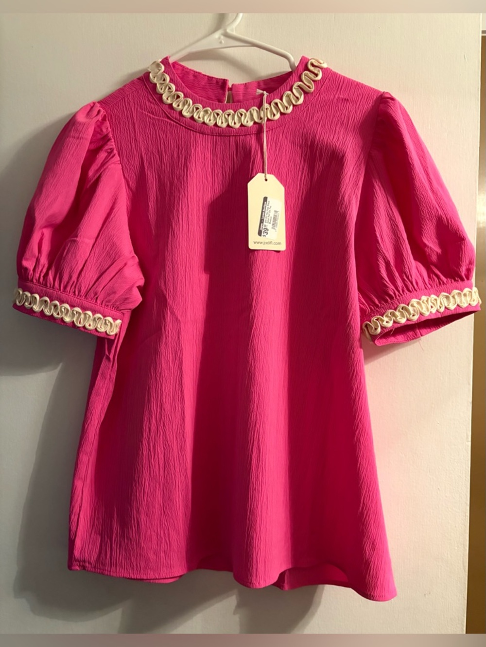 NWT Lavish Boutique Jodifl Hot Pink Stitch Detail Puff Sleeve Top
